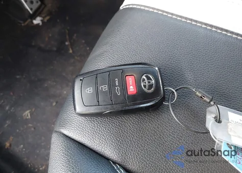 2025 Toyota Camry Se from USA, damaged, VIN 4T1DAACK0SU584053